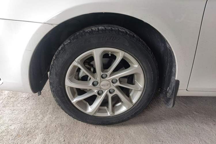 Used Geely Auto Emgrand 2021 UP 1.5L CVT Luxury Model Left Front Wheel Hub
