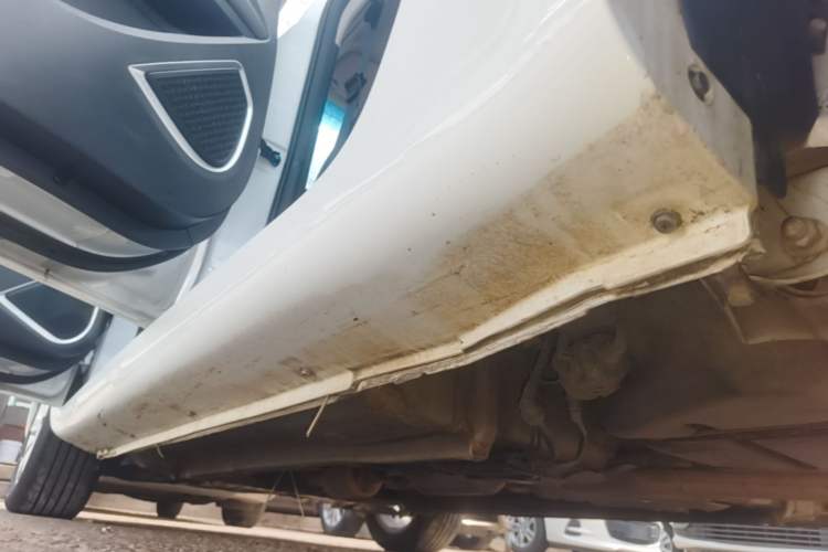 Used Geely Auto Emgrand 2021 UP 1.5L CVT Luxury Model Left Side Sill