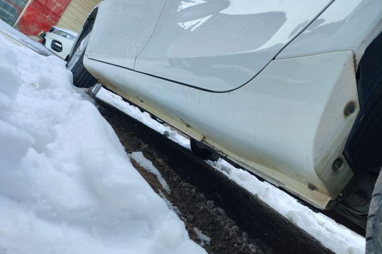 Used Geely Auto Emgrand 2021 UP 1.5L CVT Comfort Model Left Side Sill