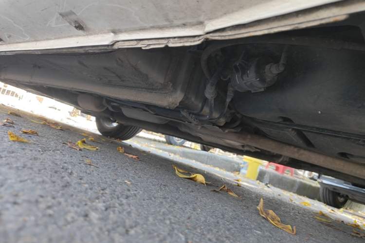 Used Geely Auto Emgrand 2021 UP 1.5L Manual Luxury Model Left Side Sill