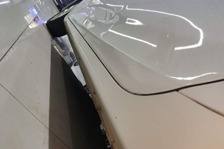 Used Geely Auto Emgrand 2021 UP 1.5L CVT Luxury Model Left Side Sill