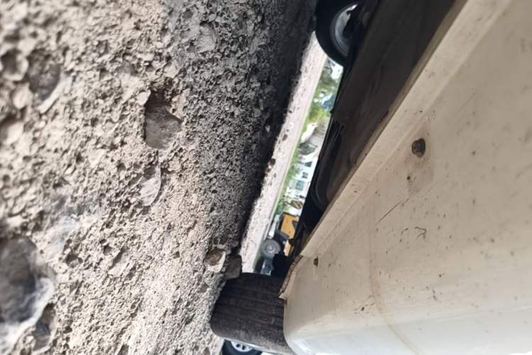 Used Geely Auto Emgrand 2021 UP 1.5L CVT Luxury Model Left Side Sill