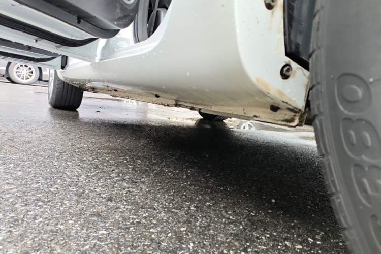 Used Geely Auto Emgrand 2021 UP 1.5L CVT Luxury Model Left Side Sill