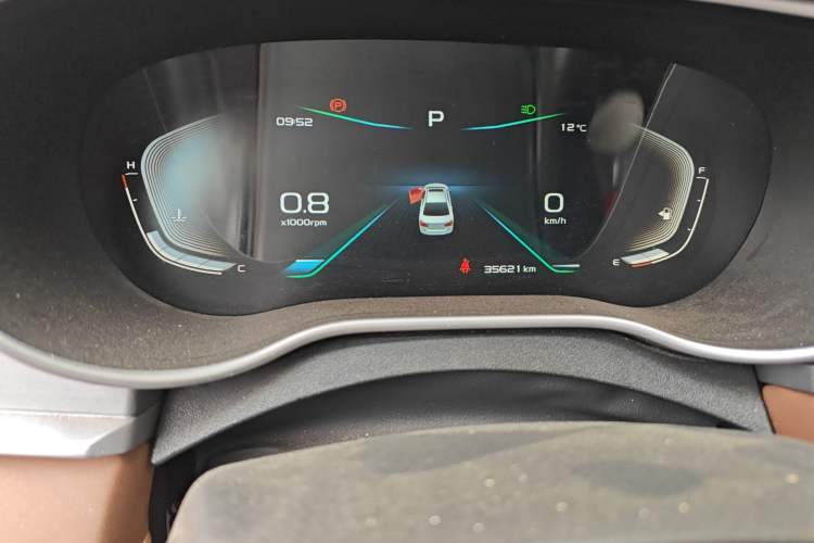 Used Geely Auto Emgrand 2021 UP 1.5L CVT Advanced Edition Odometer Close Up