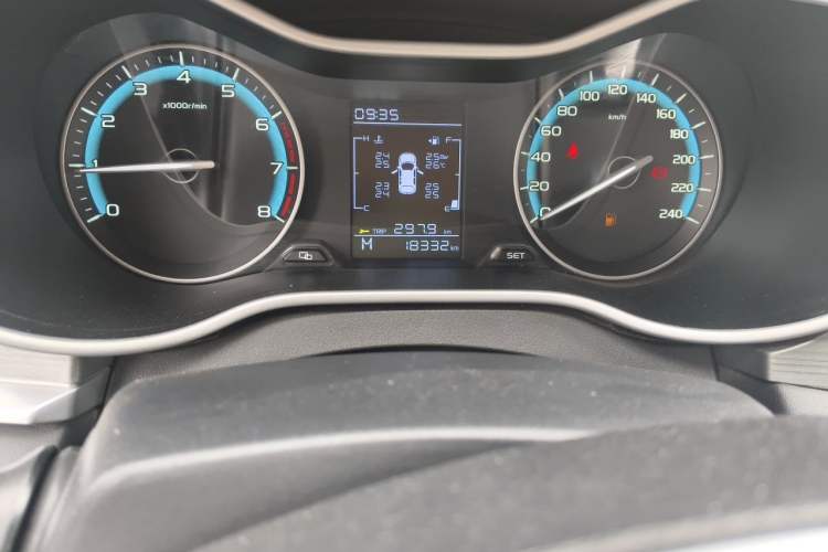 Used Geely Auto Emgrand 2021 UP 1.5L Manual Comfort Model Odometer Close Up