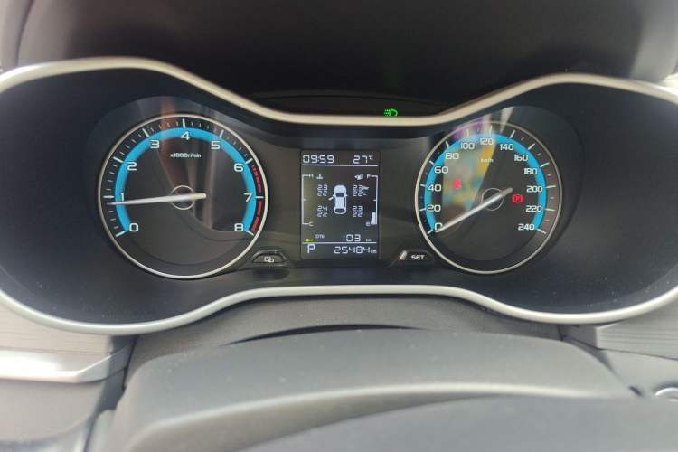 Used Geely Auto Emgrand 2021 UP 1.5L CVT Luxury Model Odometer Close Up