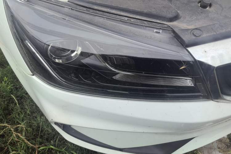 Used Geely Auto Emgrand 2021 UP 1.5L CVT Luxury Model Right Front Headlight