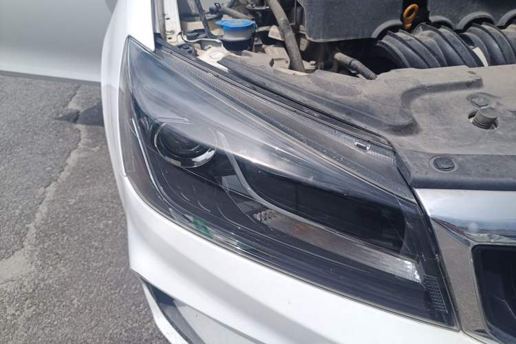 Used Geely Auto Emgrand 2021 UP 1.5L CVT Luxury Model Right Front Headlight