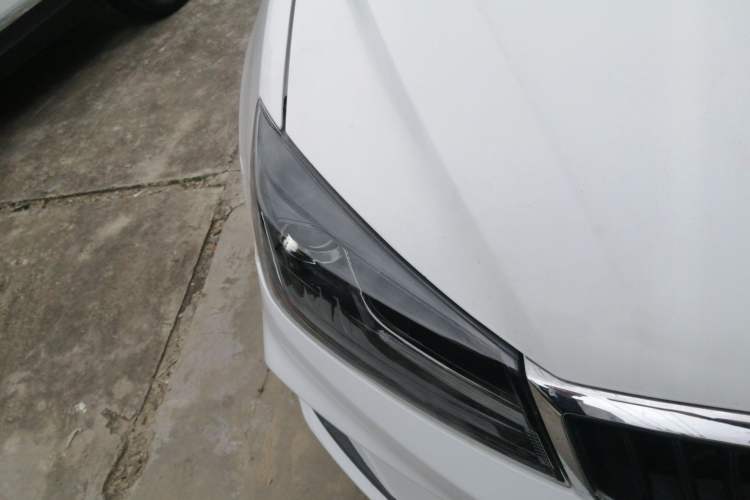 Used Geely Auto Emgrand 2021 UP 1.5L CVT Luxury Model Right Front Headlight