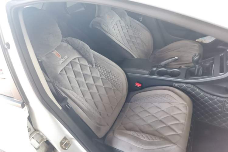 Used Geely Auto Emgrand 2021 UP 1.5L Manual Luxury Model Right Front Seat