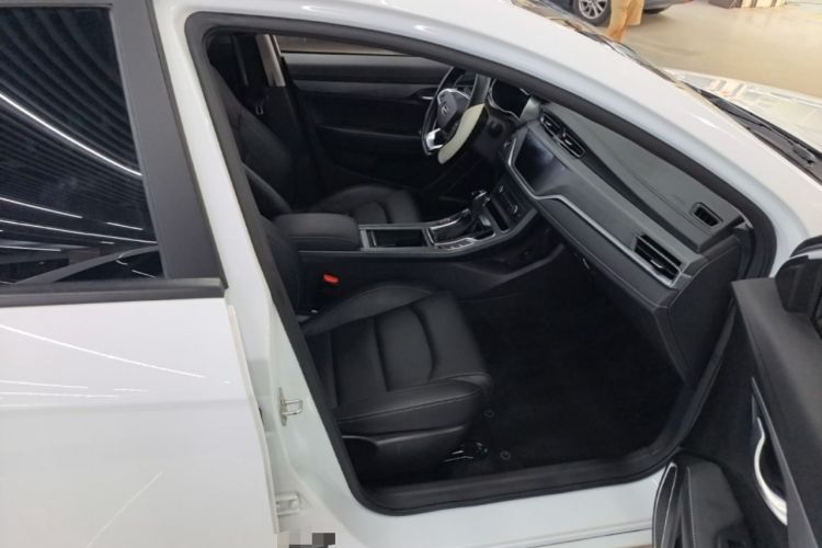Used Geely Auto Emgrand 2021 UP 1.5L CVT Luxury Model Right Front Seat
