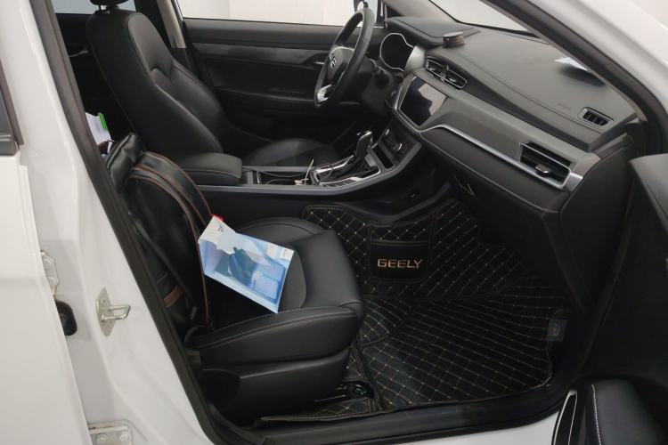 Used Geely Auto Emgrand 2021 UP 1.5L CVT Luxury Model Right Front Seat