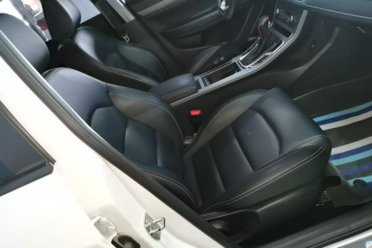 Used Geely Auto Emgrand 2021 UP 1.5L CVT Luxury Model Right Front Seat