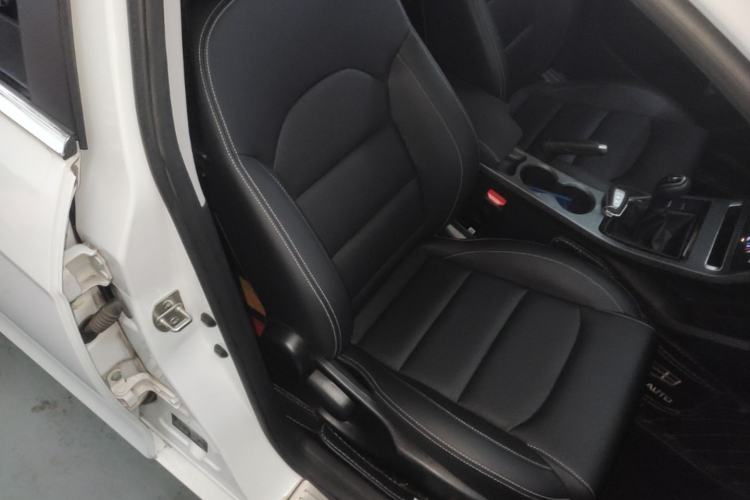 Used Geely Auto Emgrand 2021 UP 1.5L Manual Luxury Model Right Front Seat