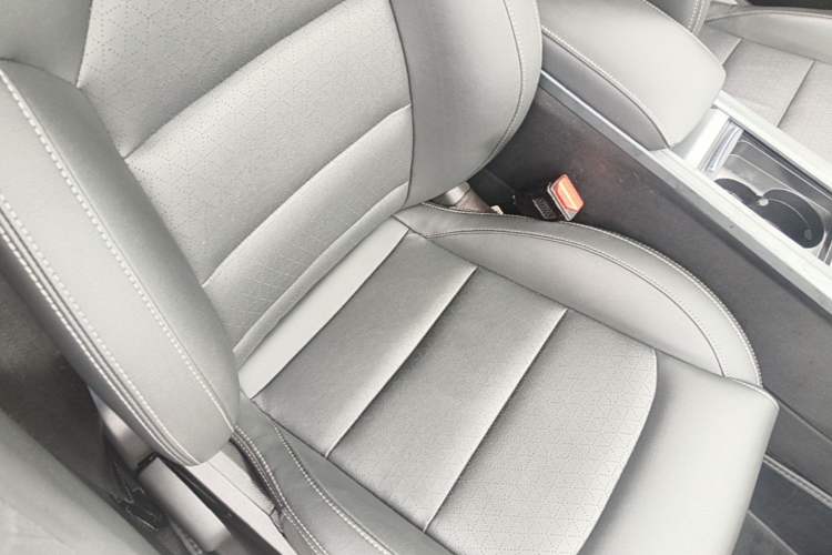 Used Geely Auto Emgrand 2021 UP 1.5L CVT Luxury Model Right Front Seat