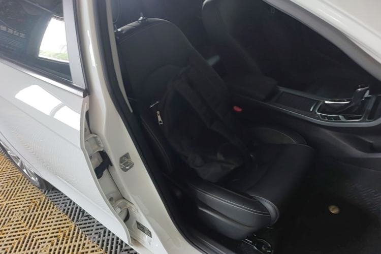 Used Geely Auto Emgrand 2021 UP 1.5L CVT Luxury Model Right Front Seat