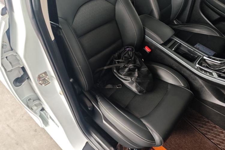 Used Geely Auto Emgrand 2021 UP 1.5L CVT Luxury Model Right Front Seat