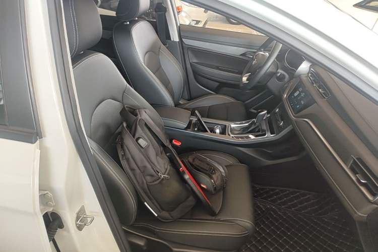 Used Geely Auto Emgrand 2021 UP 1.5L CVT Luxury Model Right Front Seat