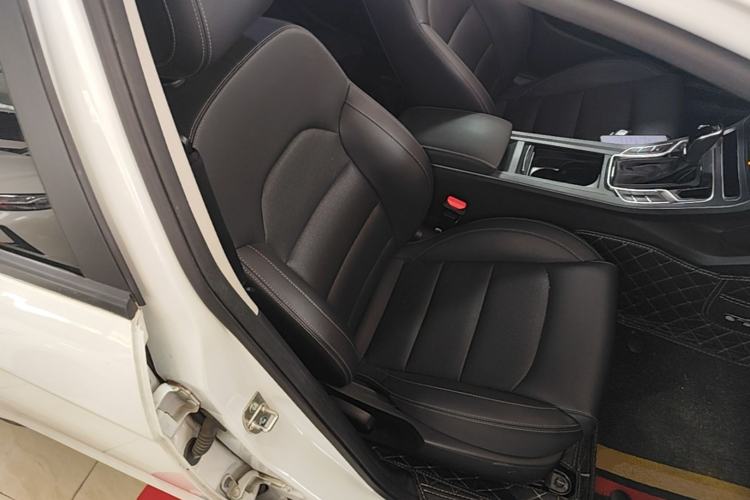 Used Geely Auto Emgrand 2021 UP 1.5L CVT Luxury Model Right Front Seat