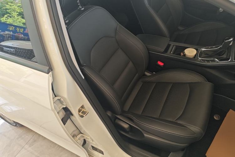 Used Geely Auto Emgrand 2021 UP 1.5L CVT Luxury Model Right Front Seat