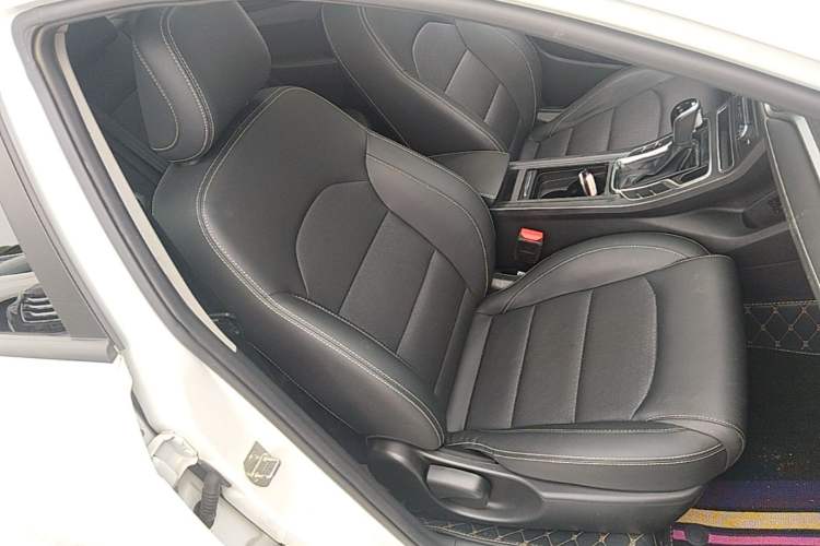 Used Geely Auto Emgrand 2021 UP 1.5L CVT Luxury Model Right Front Seat