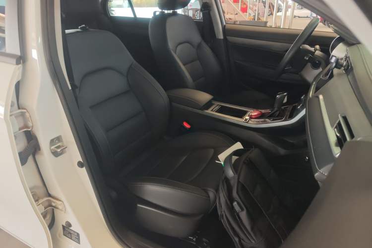 Used Geely Auto Emgrand 2021 UP 1.5L CVT Luxury Model Right Front Seat
