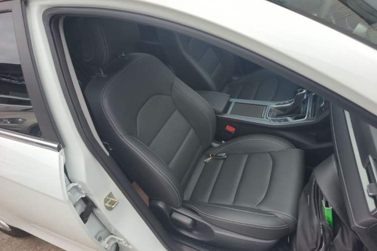 Used Geely Auto Emgrand 2021 UP 1.5L CVT Advanced Edition Right Front Seat
