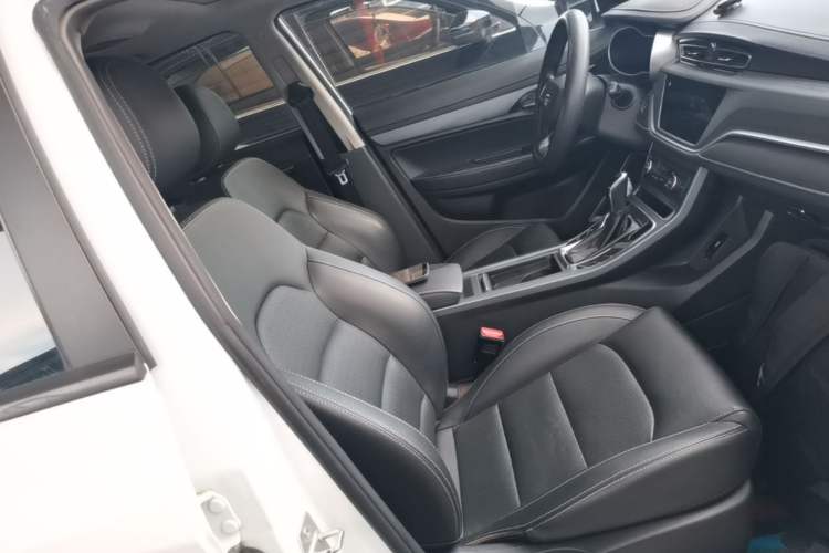 Used Geely Auto Emgrand 2021 UP 1.5L CVT Luxury Model Right Front Seat