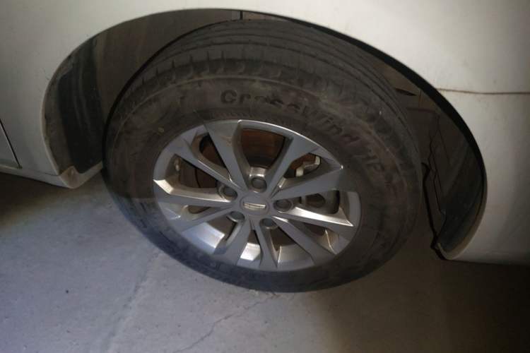 Used Geely Auto Emgrand 2021 UP 1.5L Manual Comfort Model Right Front Wheel Hub