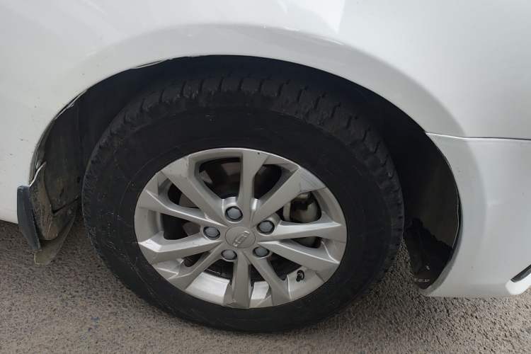 Used Geely Auto Emgrand 2021 UP 1.5L CVT Comfort Model Right Front Wheel Hub