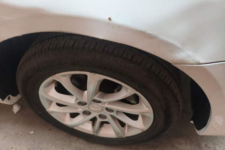 Used Geely Auto Emgrand 2021 UP 1.5L CVT Luxury Model Right Front Wheel Hub