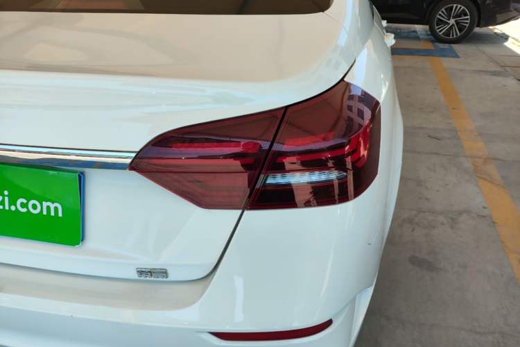 Used Geely Auto Emgrand 2021 UP 1.5L CVT Luxury Model Right Rear Taillight