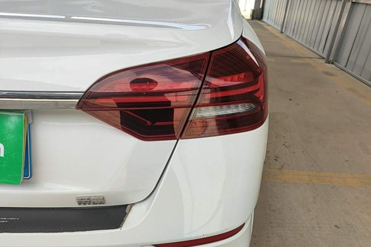 Used Geely Auto Emgrand 2021 UP 1.5L CVT Luxury Model Right Rear Taillight