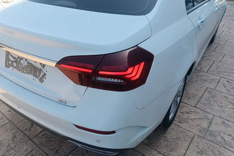 Used Geely Auto Emgrand 2021 UP 1.5L CVT Luxury Model Right Rear Taillight