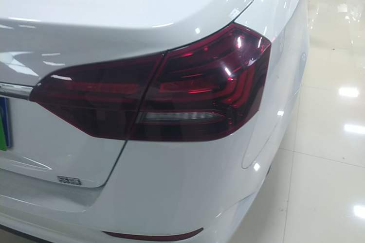 Used Geely Auto Emgrand 2021 UP 1.5L CVT Advanced Edition Right Rear Taillight