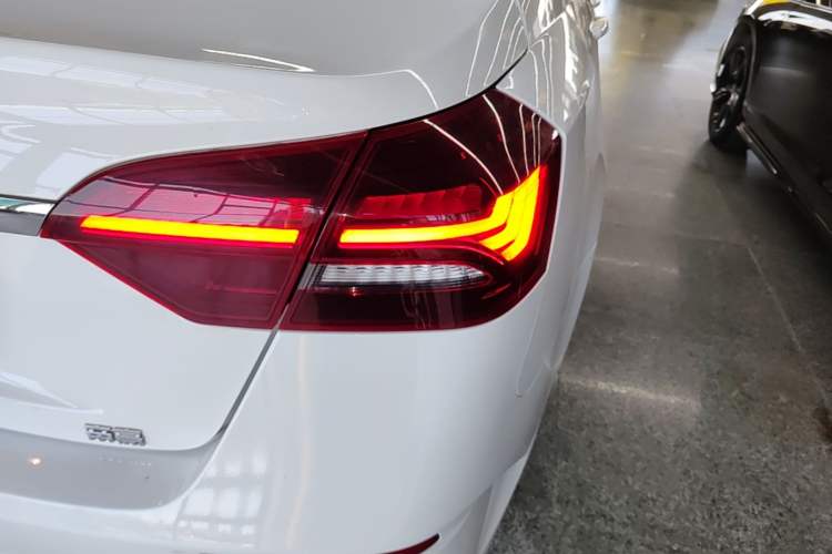 Used Geely Auto Emgrand 2021 UP 1.5L CVT Luxury Model Right Rear Taillight