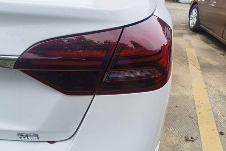 Used Geely Auto Emgrand 2021 UP 1.5L CVT Luxury Model Right Rear Taillight