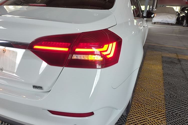 Used Geely Auto Emgrand 2021 UP 1.5L CVT Luxury Model Right Rear Taillight