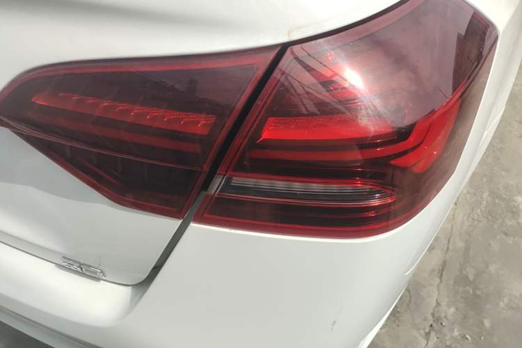 Used Geely Auto Emgrand 2021 UP 1.5L Manual Luxury Model Right Rear Taillight