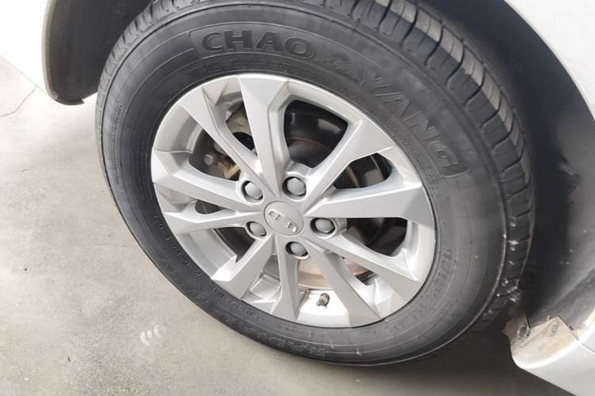 Used Geely Auto Emgrand 2021 UP 1.5L Manual Comfort Model Right Rear Wheel Hub