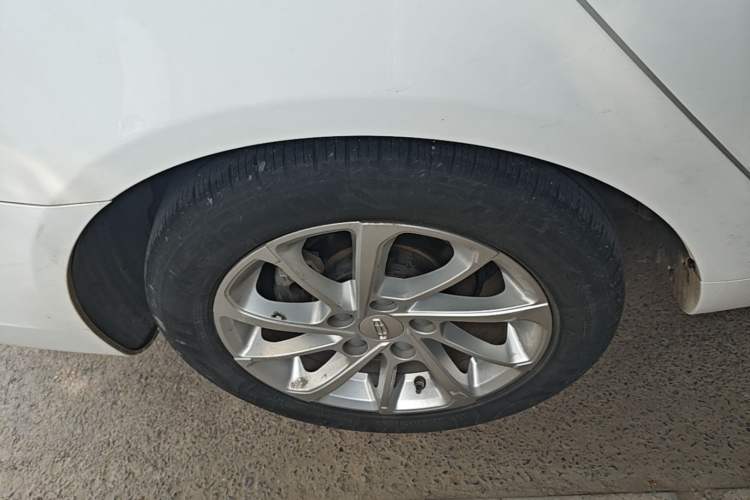 Used Geely Auto Emgrand 2021 UP 1.5L CVT Advanced Edition Right Rear Wheel Hub