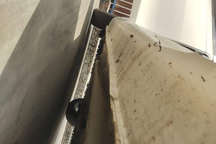 Used Geely Auto Emgrand 2021 UP 1.5L Manual Luxury Model Right Side Sill