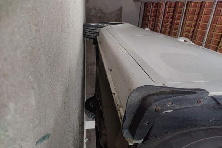 Used Geely Auto Emgrand 2021 UP 1.5L CVT Luxury Model Right Side Sill