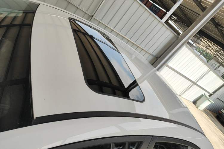 Used Geely Auto Emgrand 2021 UP 1.5L CVT Luxury Model Roof