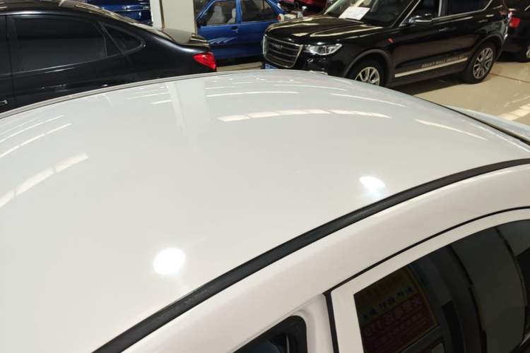 Used Geely Auto Emgrand 2021 UP 1.5L CVT Comfort Model Roof
