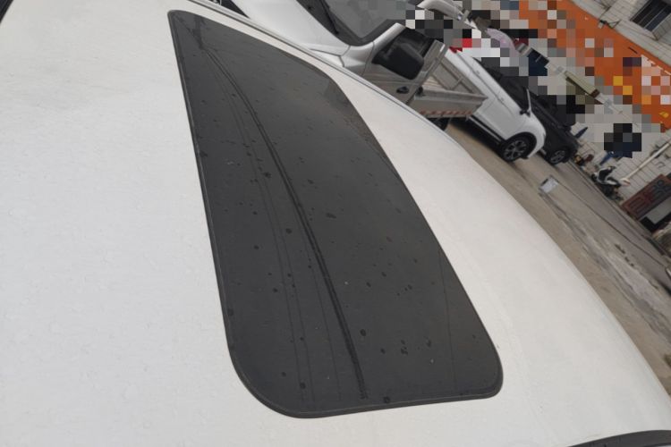 Used Geely Auto Emgrand 2021 UP 1.5L Manual Luxury Model Roof