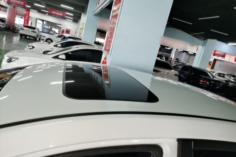 Used Geely Auto Emgrand 2021 UP 1.5L CVT Luxury Model Roof