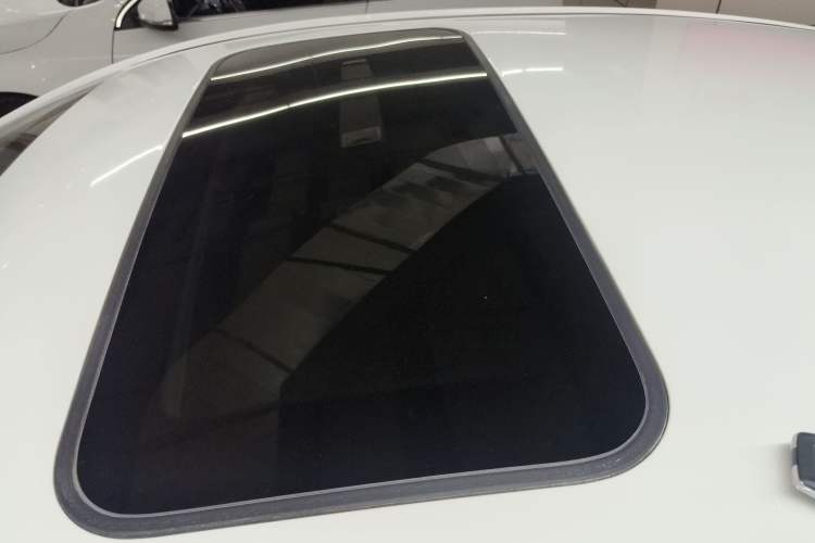 Used Geely Auto Emgrand 2021 UP 1.5L CVT Advanced Edition Roof