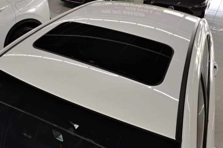 Used Geely Auto Emgrand 2021 UP 1.5L CVT Luxury Model Roof