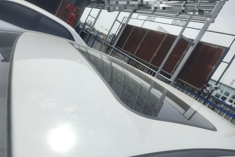 Used Geely Auto Emgrand 2021 UP 1.5L Manual Luxury Model Roof
